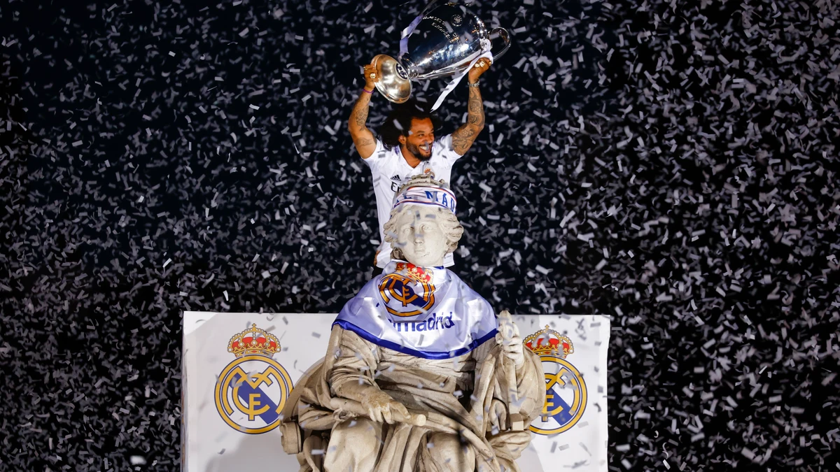 Marcelo, con la Champions League en Cibeles