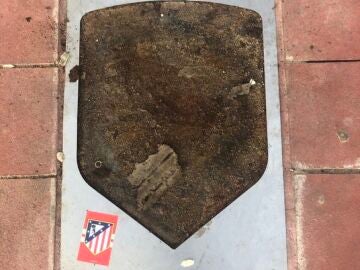 Arrancan la placa de Thibaut Courtois situada en el Metropolitano