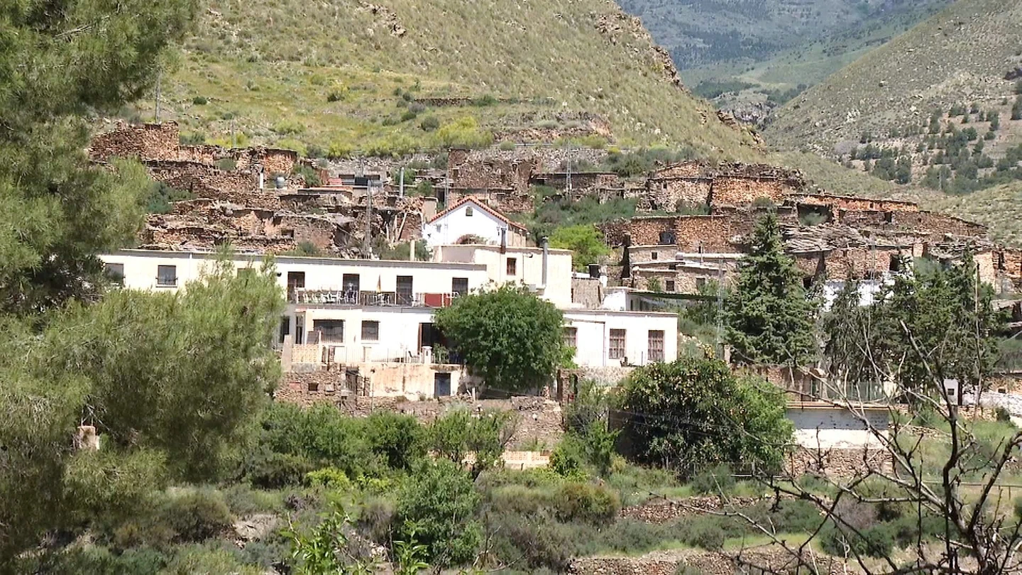 El Almendral (Almería), pueblo en el que transcurre 'Araceli', novela de Elsa Morante El Almendral (Almería), pueblo en el que transcurre 'Araceli', novela de Elsa Morante