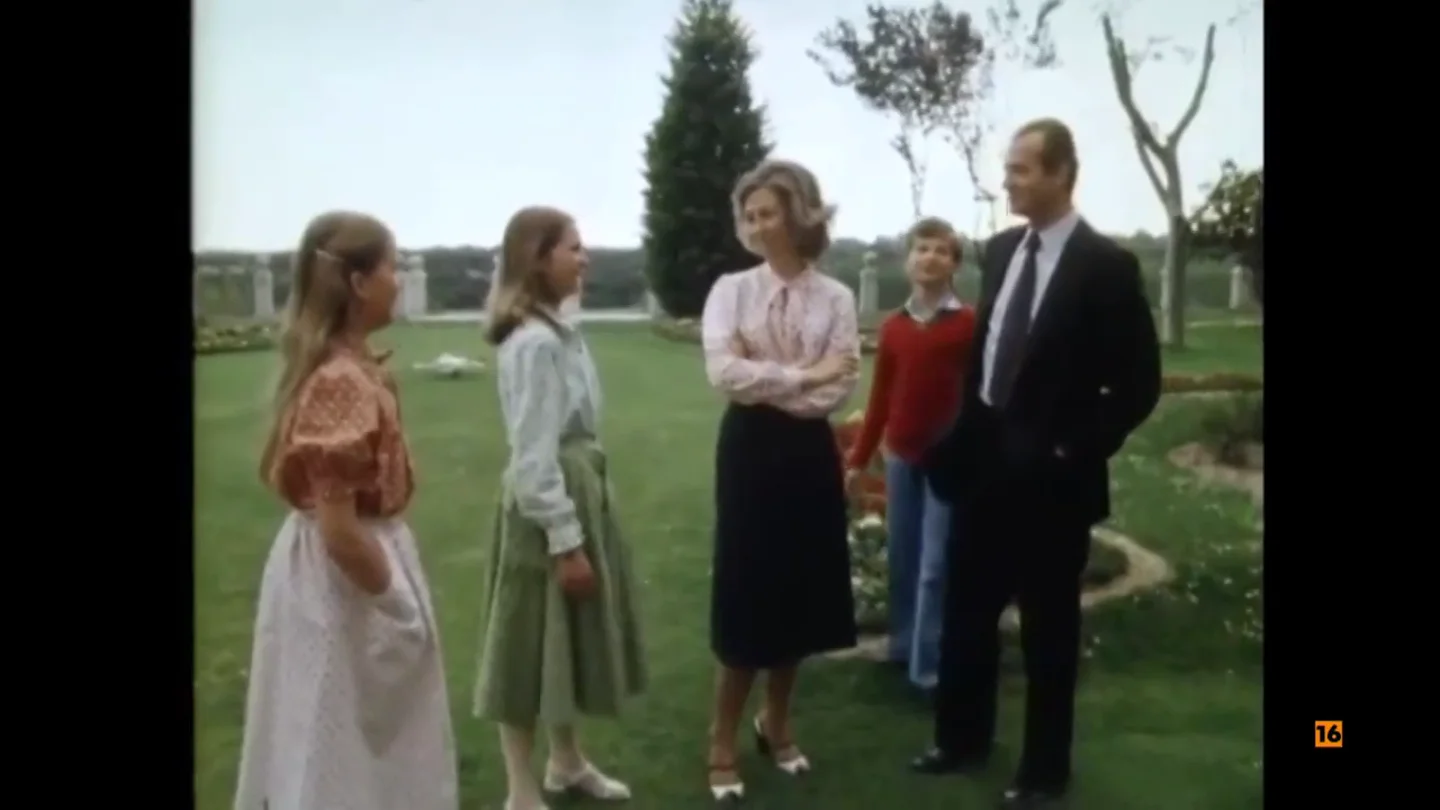 Cuántos capítulos tiene la serie Los Borbones: una familia real de AtresPlayer Premium Cuántos capítulos tiene la serie Los Borbones: una familia real de AtresPlayer Premium