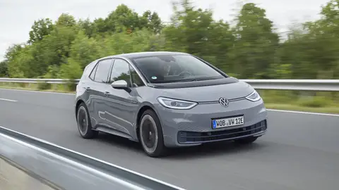 El VW ID.3 reduce su gama: adiós a los eléctricos más baratos Volkswagen ID.3