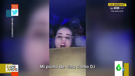 Los vídeos virales más surrealistas de las noches de fiesta: de desbloquear el móvil con saliva a lamer cristales Los vídeos virales más surrealistas de las noches de fiesta: de desbloquear el móvil con saliva a lamer cristales