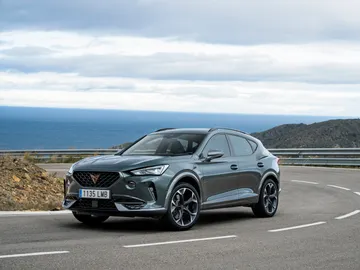 El CUPRA Formentor y el CUPRA Born, galardonados en los premios 'Best Cars 2022' El CUPRA Formentor y el CUPRA Born, galardonados en los premios 'Best Cars 2022'