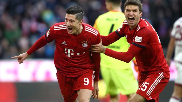 Thomas Müller y Robert Lewandowski