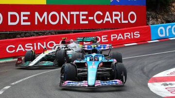 Lewis Hamilton y Esteban Ocon