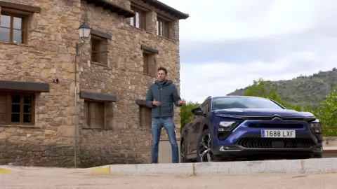 Prueba Citroën C5 X Prueba Citroën C5 X en Centímetros Cúbicos.