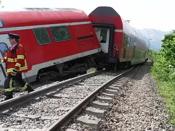 Imagen del tren que ha descarrilado en Alemania