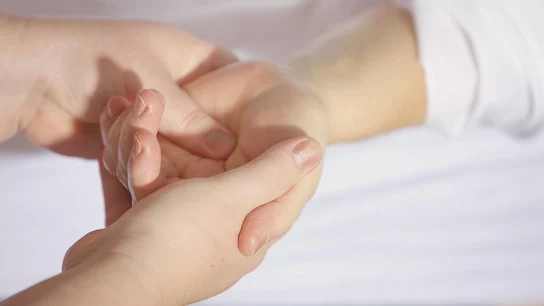 Cómo saber si tengo sarna y cómo tratarla: las claves de los dermatólogos Cómo saber si tengo sarna y cómo tratarla: las claves de los dermatólogos