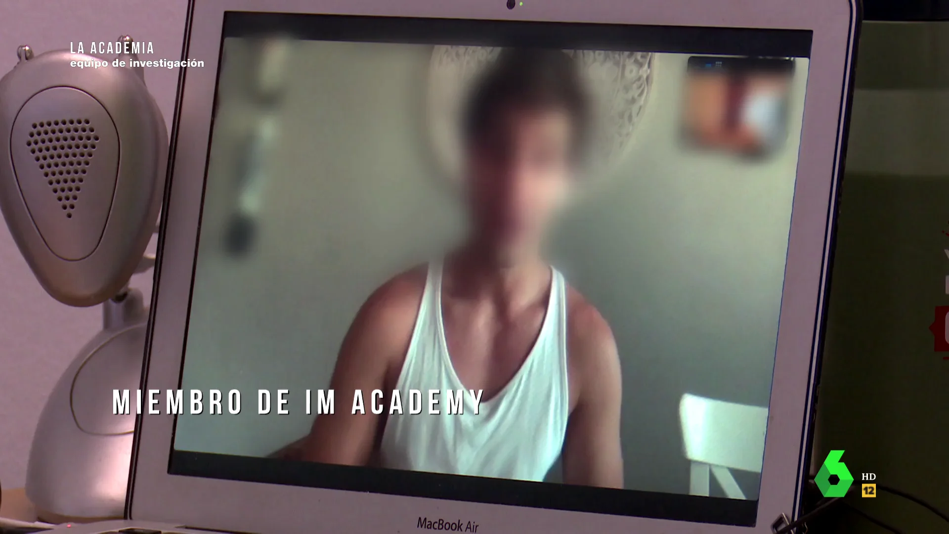 La pregunta de Equipo de Investigación que descoloca a un miembro de IM Academy: "¿Ganas mucho con criptomonedas?"