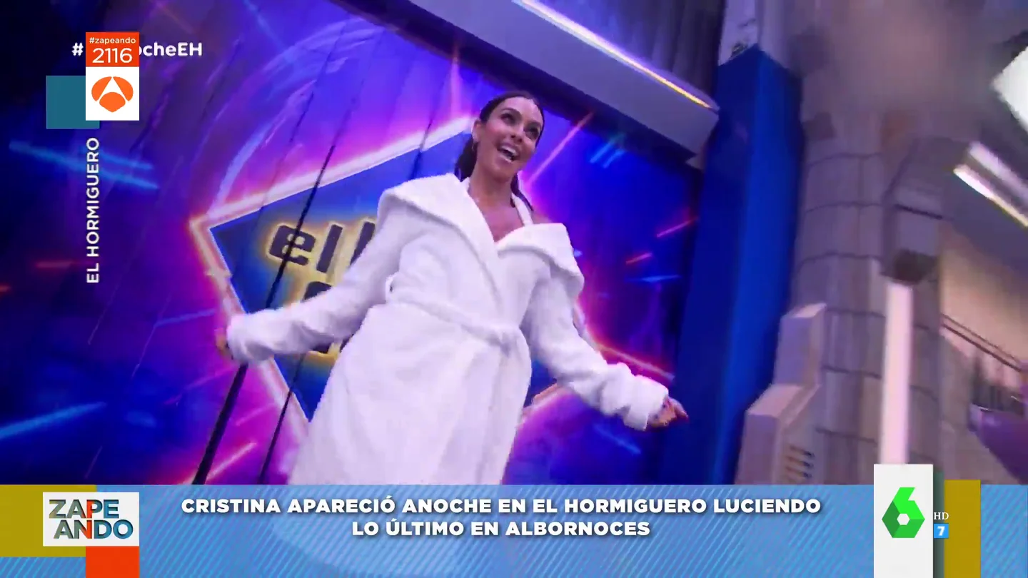 Cristina Pedroche desvela por qué fue a 'El Hormiguero' en albornoz Cristina Pedroche desvela por qué fue a 'El Hormiguero' en albornoz