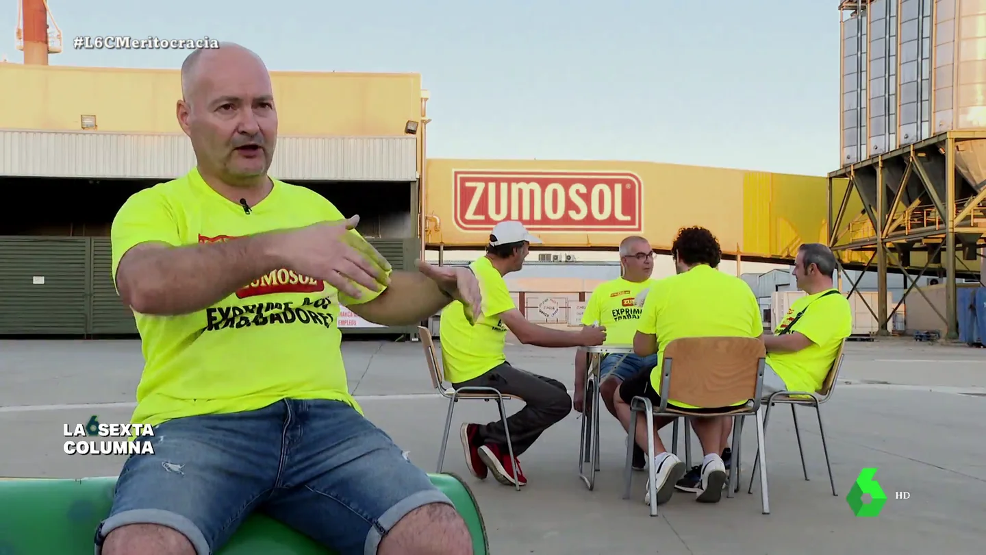 El cierre de la fábrica de Zumosol o por qué la meritocracia ya no sirve a la clase obrera: "Nos han abandonado" El cierre de la fábrica de Zumosol o por qué la meritocracia ya no sirve a la clase obrera: "Nos han abandonado"