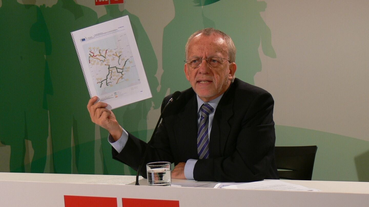 Manuel Pezzi, presidente del PSOE de Andaluc&iacute;a, en una imagen de archivo