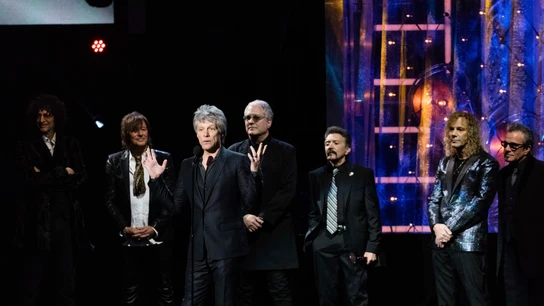 Imagen de archivo de la banda Bon Jovi en el Rock and Roll Hall of Fame en 2018 Imagen de archivo de la banda Bon Jovi en el Rock and Roll Hall of Fame en 2018