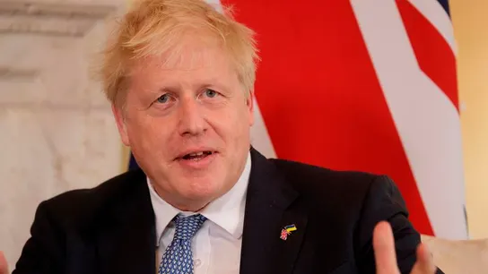 Boris Johnson gana la moción de confianza y salva su puesto como Primer Ministro británico Boris Johnson gana la moción de confianza y salva su puesto como Primer Ministro británico