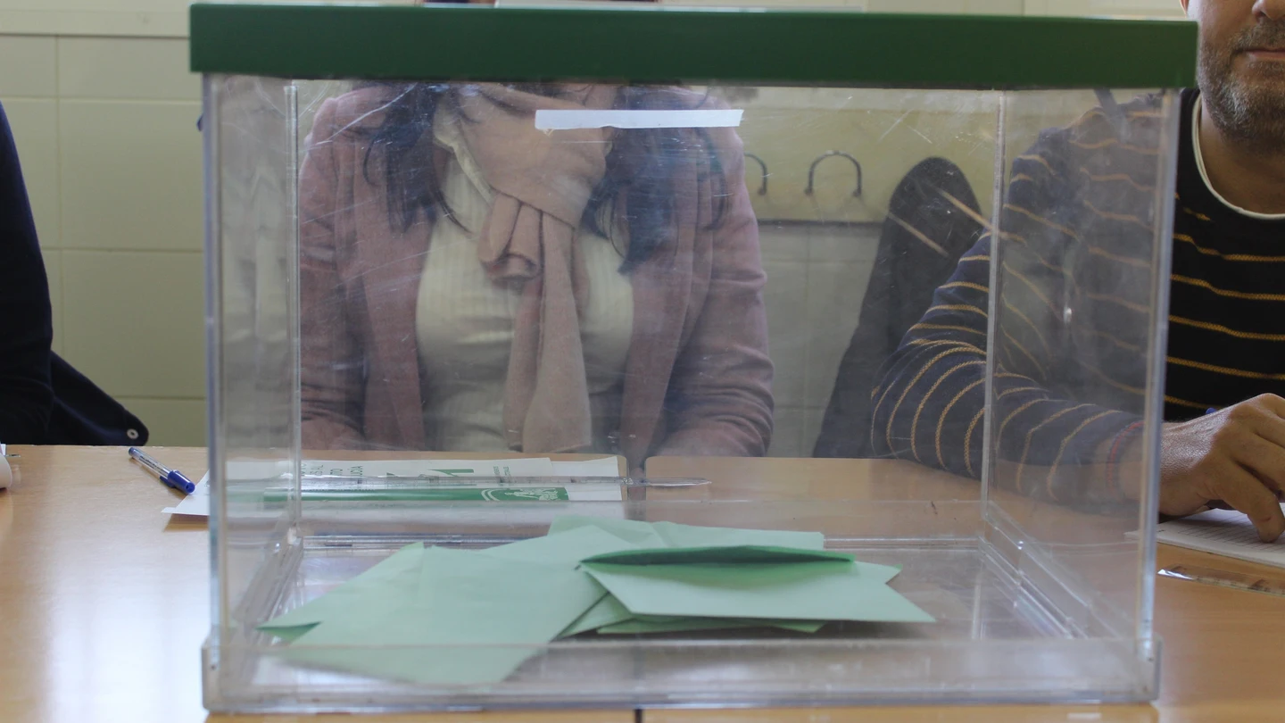 Elecciones en Andalucía: ¿hasta qué hora se puede votar? Elecciones en Andalucía: ¿hasta qué hora se puede votar?