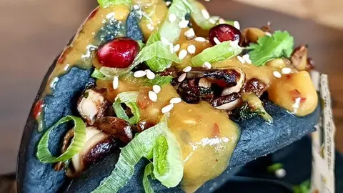 'BAO LA JU’TA' Taiwán en Chicken of the woods 'BAO LA JU’TA' Taiwán en Chicken of the woods