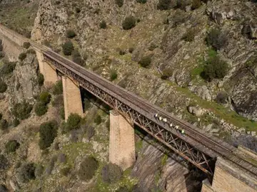 Camino de Hierro, la ruta senderista entre España y Portugal que triunfa en Oporto Camino de Hierro, la ruta senderista entre España y Portugal que triunfa en Oporto