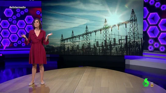 El irónico análisis de Cristina Gallego sobre la creación de un impuesto para las eléctricas: "Es cosa de repúblicas bananeras y países comunistas" El irónico análisis de Cristina Gallego sobre la creación de un impuesto para las eléctricas: "Es cosa de repúblicas bananeras y países comunistas"