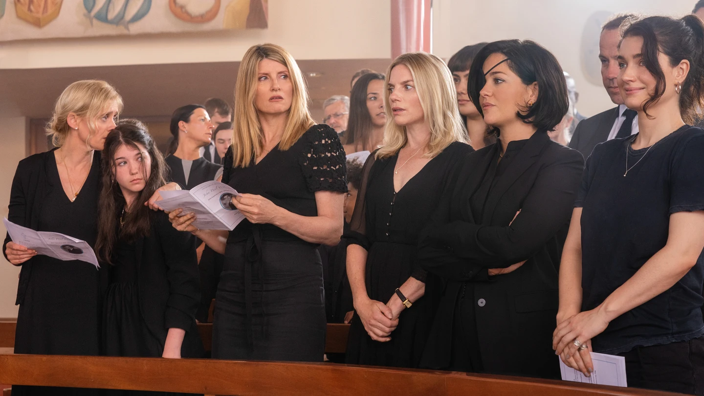 Apple TV+ anuncia las fechas de estreno de sus nuevas series Después del huracán y Bad Sisters Apple TV+ anuncia las fechas de estreno de sus nuevas series Después del huracán y Bad Sisters