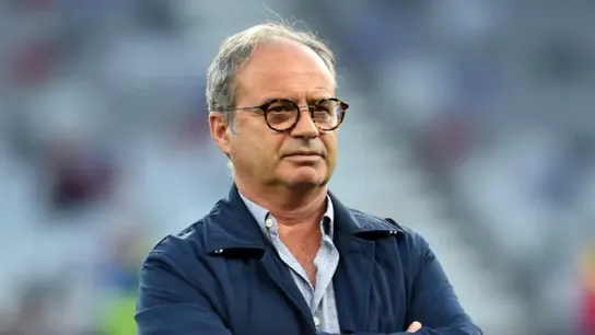 Luis Campos  Luis Campos