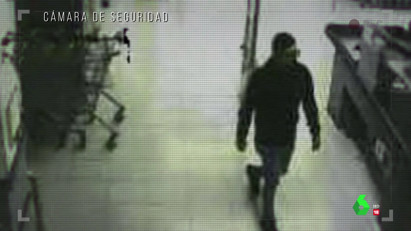 Dos sierras, guantes, bolsas de basura... el vídeo que delató a Jorge Ignacio Palma haciendo la compra el día después de la muerte de Marta Calvo Dos sierras, guantes, bolsas de basura... el vídeo que delató a Jorge Ignacio Palma haciendo la compra el día después de la muerte de Marta Calvo