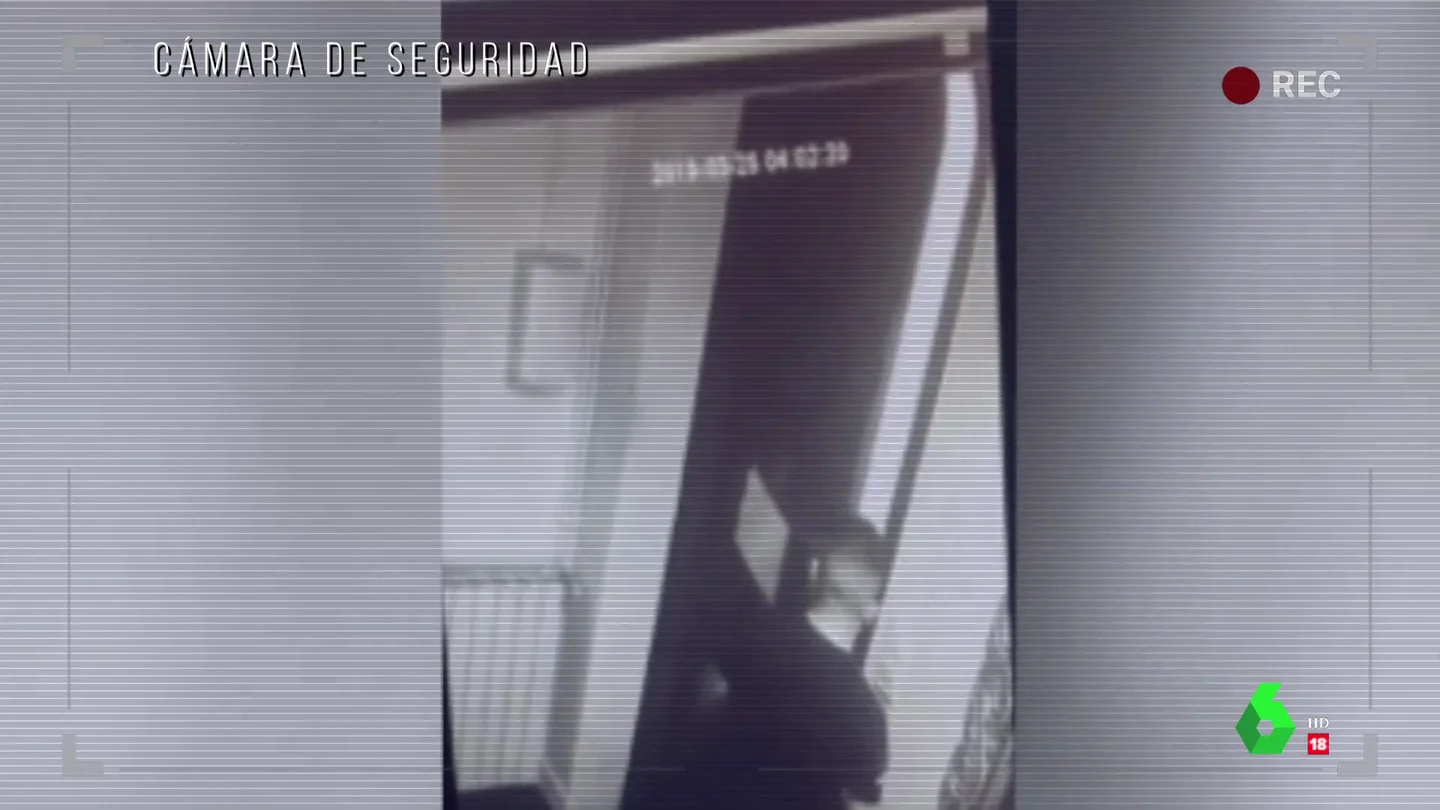 El vídeo que delató a Jorge Ignacio Palma huyendo del escenario en el que murió Arliene Ramos, su primera víctima El vídeo que delató a Jorge Ignacio Palma huyendo del escenario en el que murió Arliene Ramos, su primera víctima