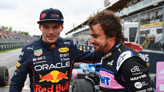 Fernando Alonso, con Max Verstappen Fernando Alonso, con Max Verstappen