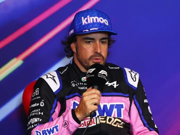 Fernando Alonso, ante los medios Fernando Alonso, ante los medios
