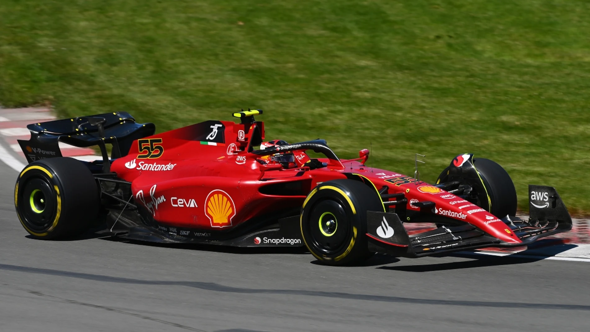 Carlos Sainz, con el Ferrari en Canadá