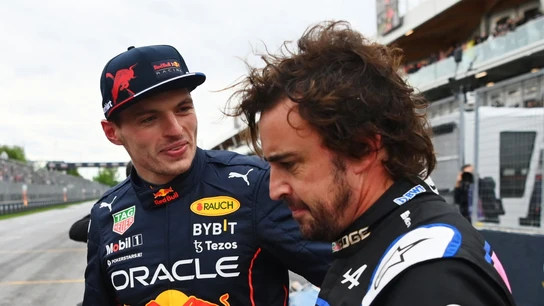 Verstappen, con Fernando Alonso Verstappen, con Fernando Alonso