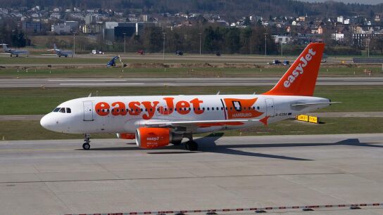 Avi&oacute;n de EasyJet (Archivo)