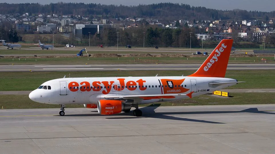 Avión de EasyJet (Archivo) Avión de EasyJet (Archivo)
