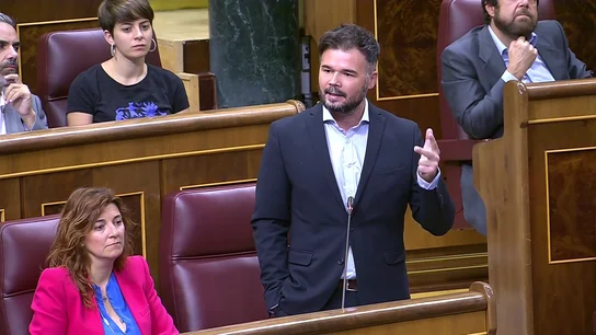 Rufián, a Sánchez: "¿Sabe lo que puede costar un melón? 13 euros. Basta de parches" Rufián, a Sánchez: "¿Sabe lo que puede costar un melón? 13 euros. Basta de parches"