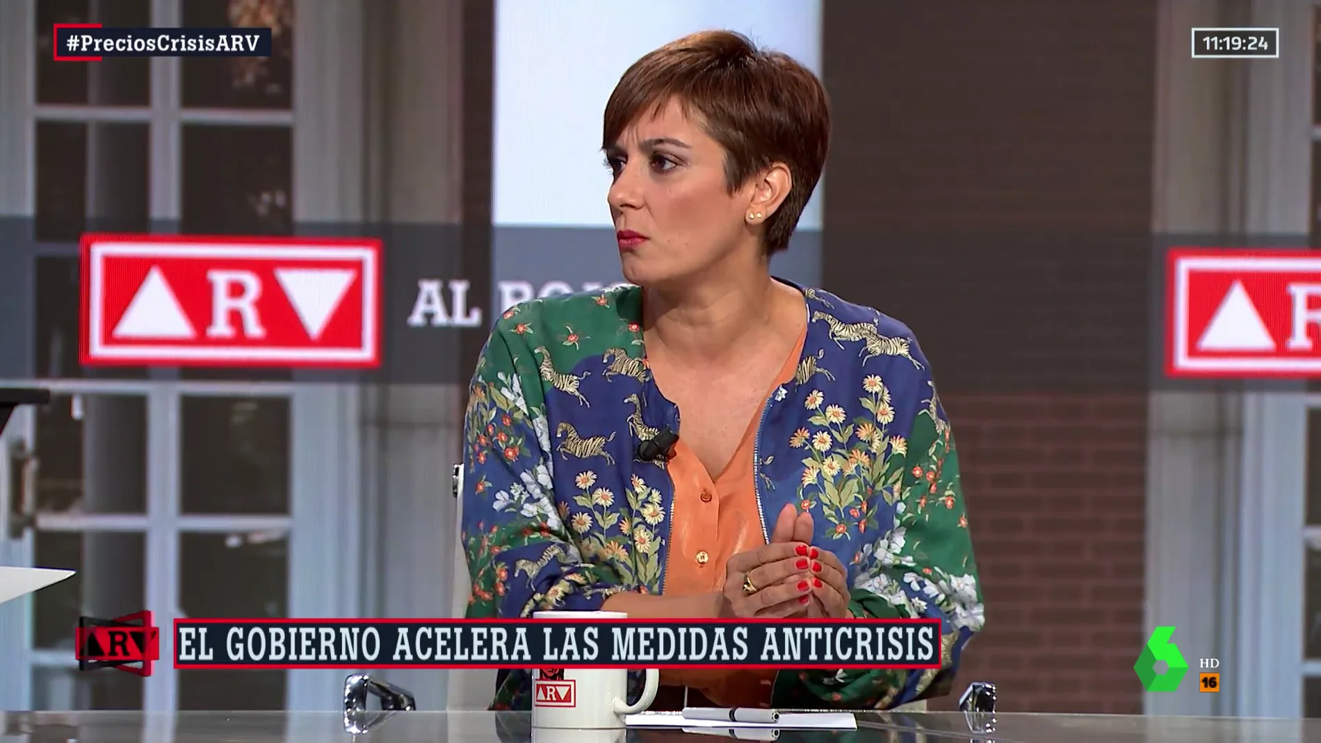 Isabel Rodríguez confirma que se mantendrá la bonificación de 20 céntimos a la gasolina "para todas las familias"