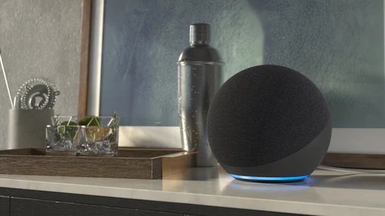 Un modelo de Amazon Echo Un modelo de Amazon Echo