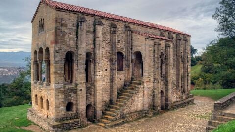 Santa María del Naranco