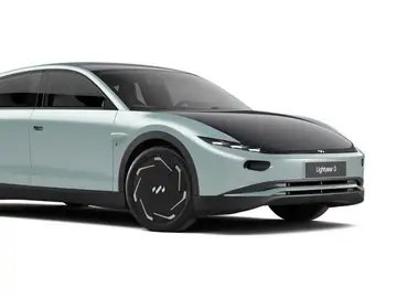 Recorridos gratuitos: la gran baza de este coche solar que llegará a finales de año Recorridos gratuitos: la gran baza de este coche solar que llegará a finales de año