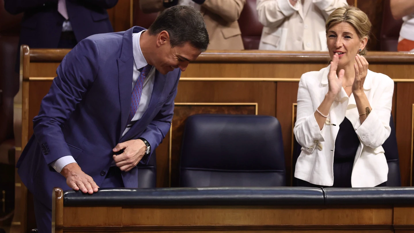 Yolanda Díaz y Pedro Sánchez en el Congreso Yolanda Díaz y Pedro Sánchez en el Congreso