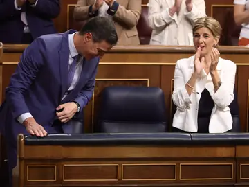Yolanda Díaz y Pedro Sánchez en el Congreso