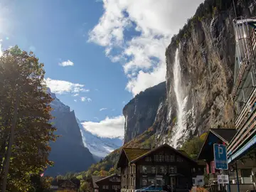 Un paseo por Lauterbrunnen, un pintoresco pueblo de los Alpes suizos Un paseo por Lauterbrunnen, un pintoresco pueblo de los Alpes suizos