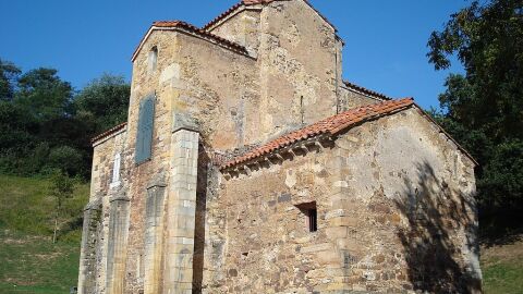 Iglesia de San Miguel de Lillo