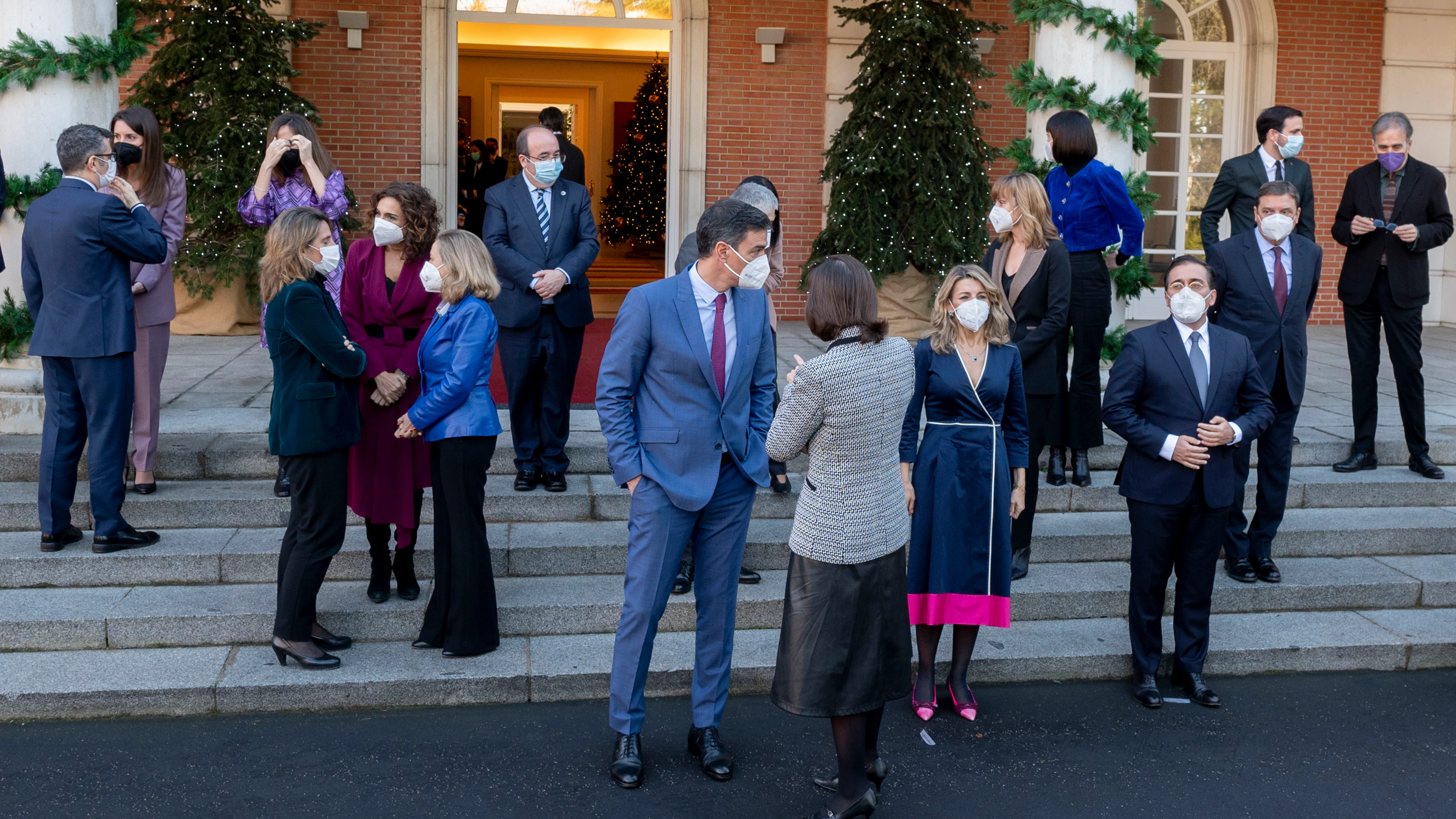 El Gobierno de coalición durante la foto de familia tomada las pasadas Navidades El Gobierno de coalición durante la foto de familia tomada las pasadas Navidades