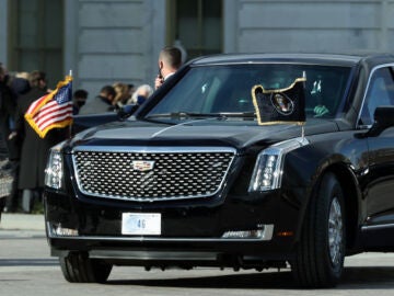 Joe Biden aterriza en España con ‘La Bestia’, la madre de todas las limusinas