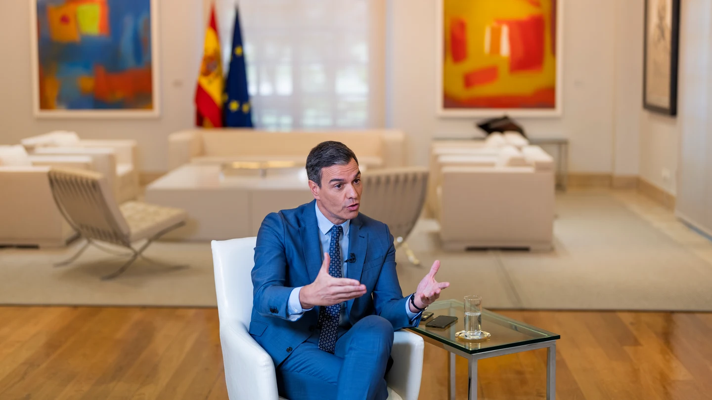 Pedro Sánchez, en una entrevista en AP. Pedro Sánchez, en una entrevista en AP.