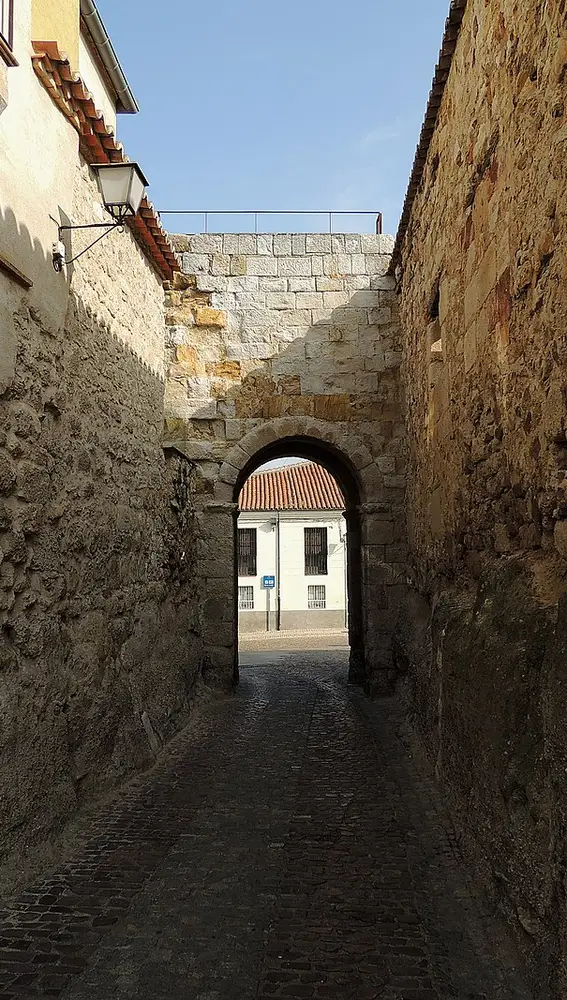 Puerta de Doña Urraca de Zamora