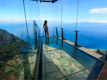 El espectacular mirador en el que sentirás que caminas por el cielo El espectacular mirador en el que sentirás que caminas por el cielo