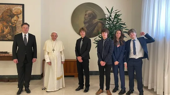 El papa Francisco se reúne con Elon Musk: "Honrado de haberlo conocido" El papa Francisco se reúne con Elon Musk: "Honrado de haberlo conocido"