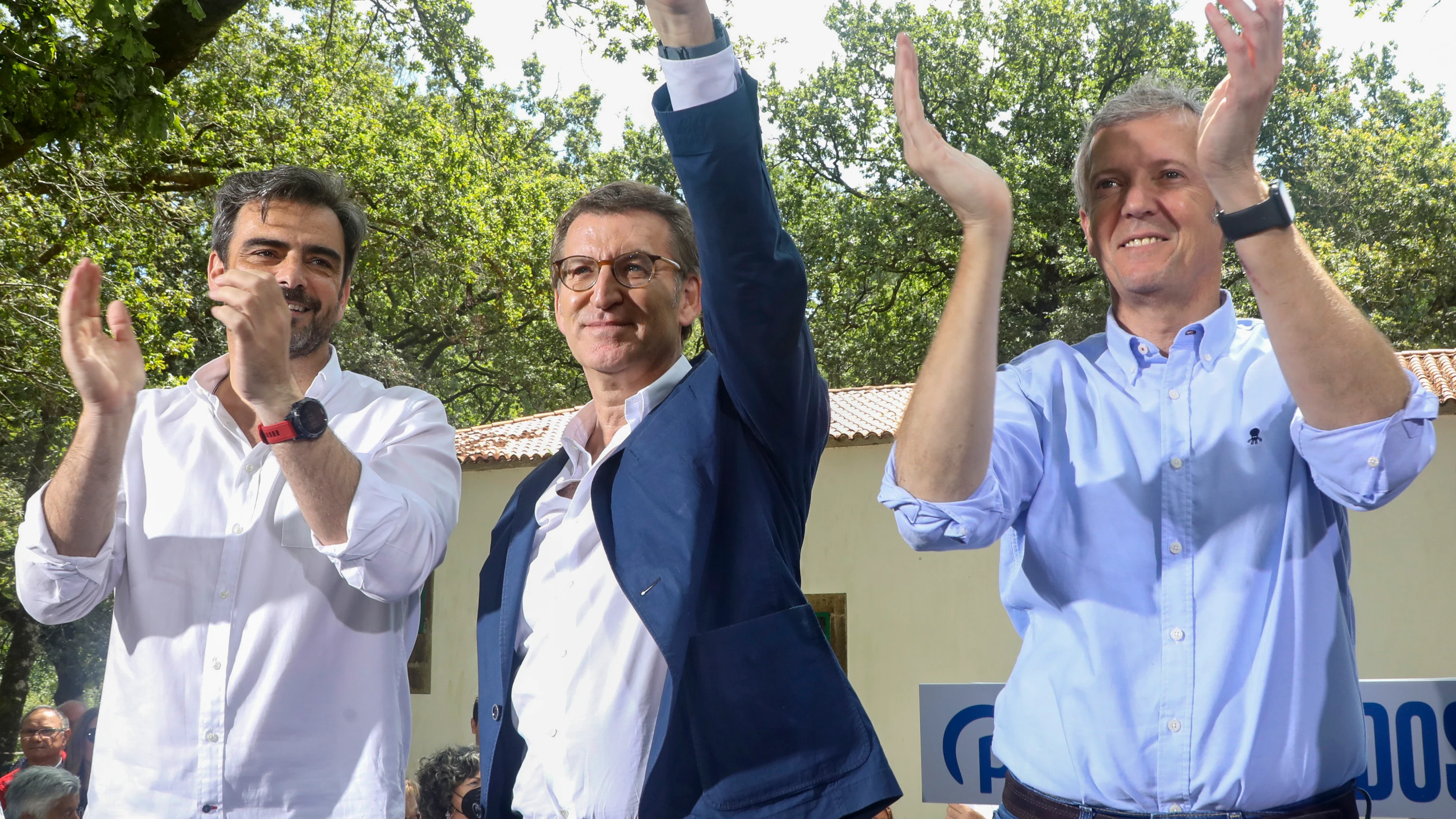 Feijóo defiende un pacto de rentas frente a la inflación y pide recortar gasto público Feijóo defiende un pacto de rentas frente a la inflación y pide recortar gasto público