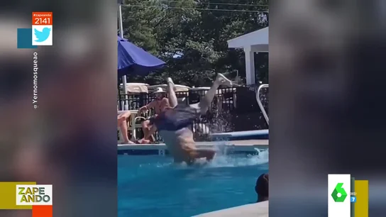 Vídeo viral de un abuelo que salta en trampolin Vídeo viral de un abuelo que salta en trampolin