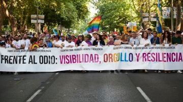 Vista de la manifestación del Orgullo 2022, que este sábado recorre las calles de Madrid bajo el lema “Frente al odio: visibilidad, orgullo y resiliencia”.